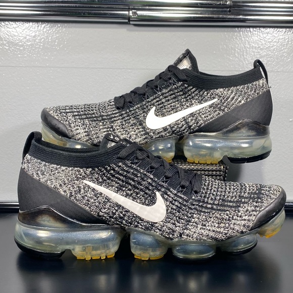 🖤🤍US 10-Nike VaporMax Flyknit 3 "Oreo" Women's Athletic Sneakers AJ6910-001 - Picture 2 of 16